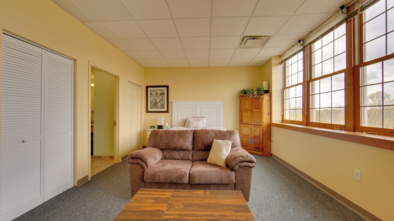 Photo of Livingroom in New Kensington