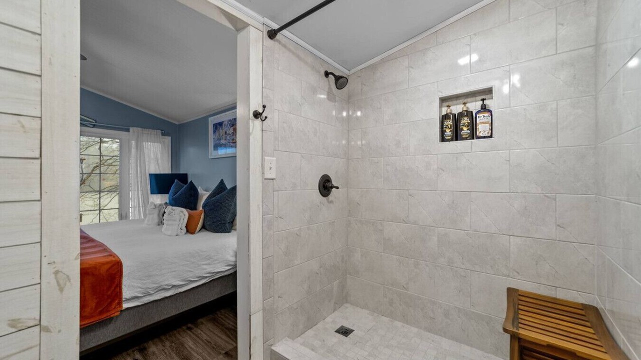 Photo of Bedroom in Albemarle