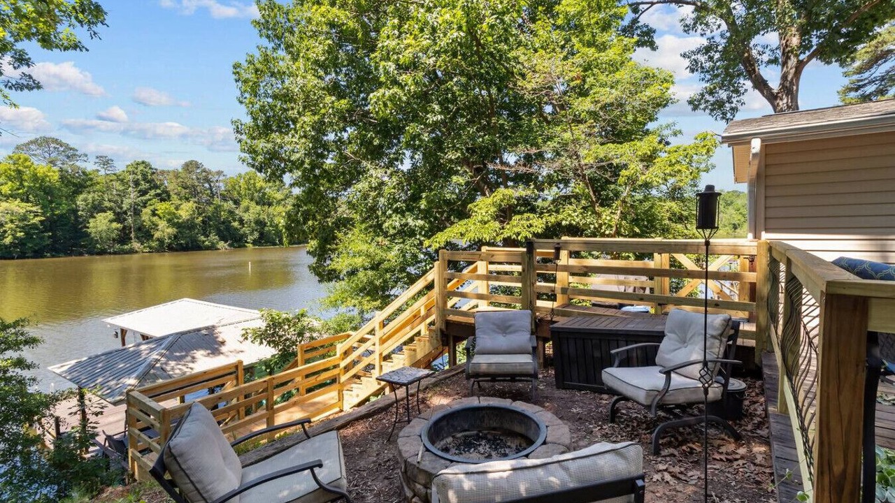 Photo of Patio Balcony in Albemarle