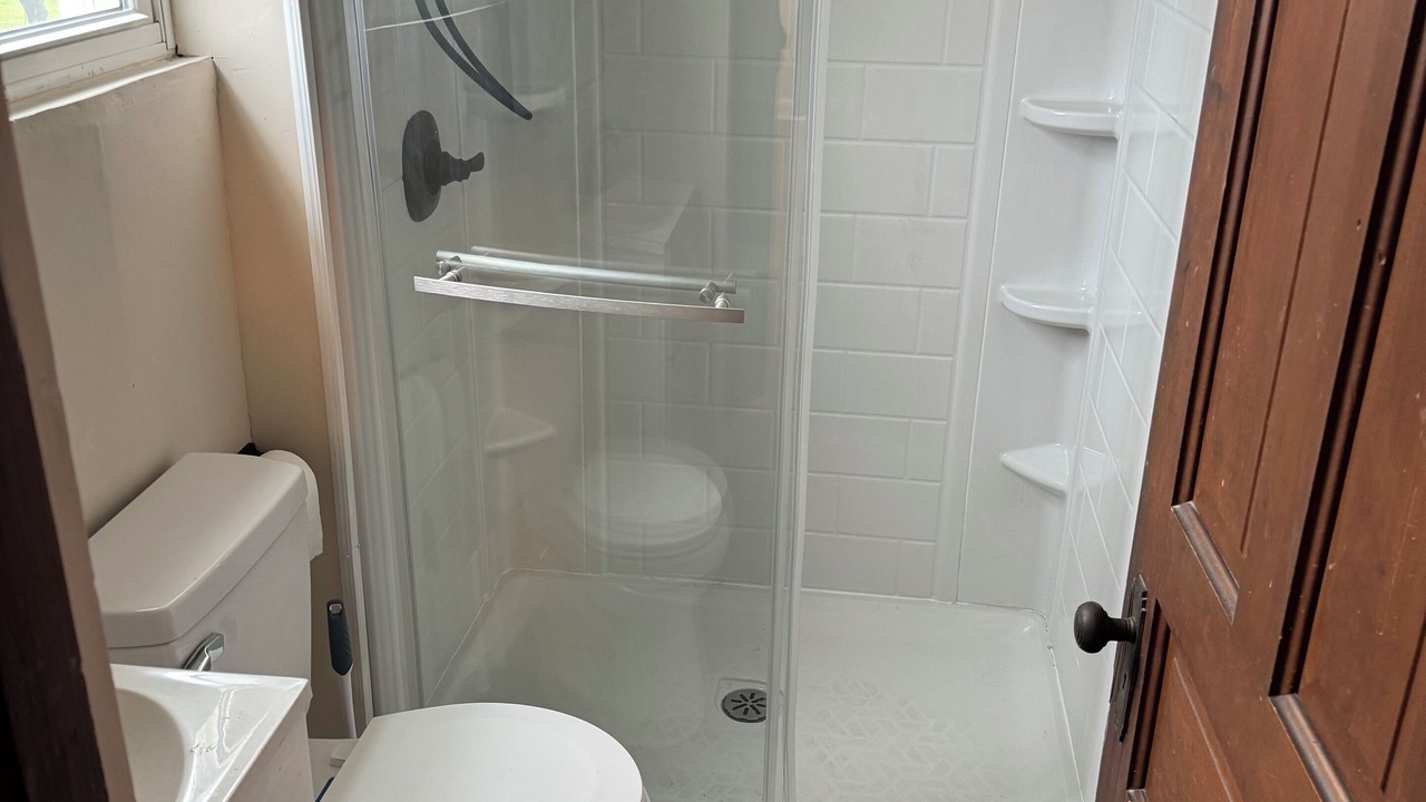 Photo of Bathroom in Lindenwald