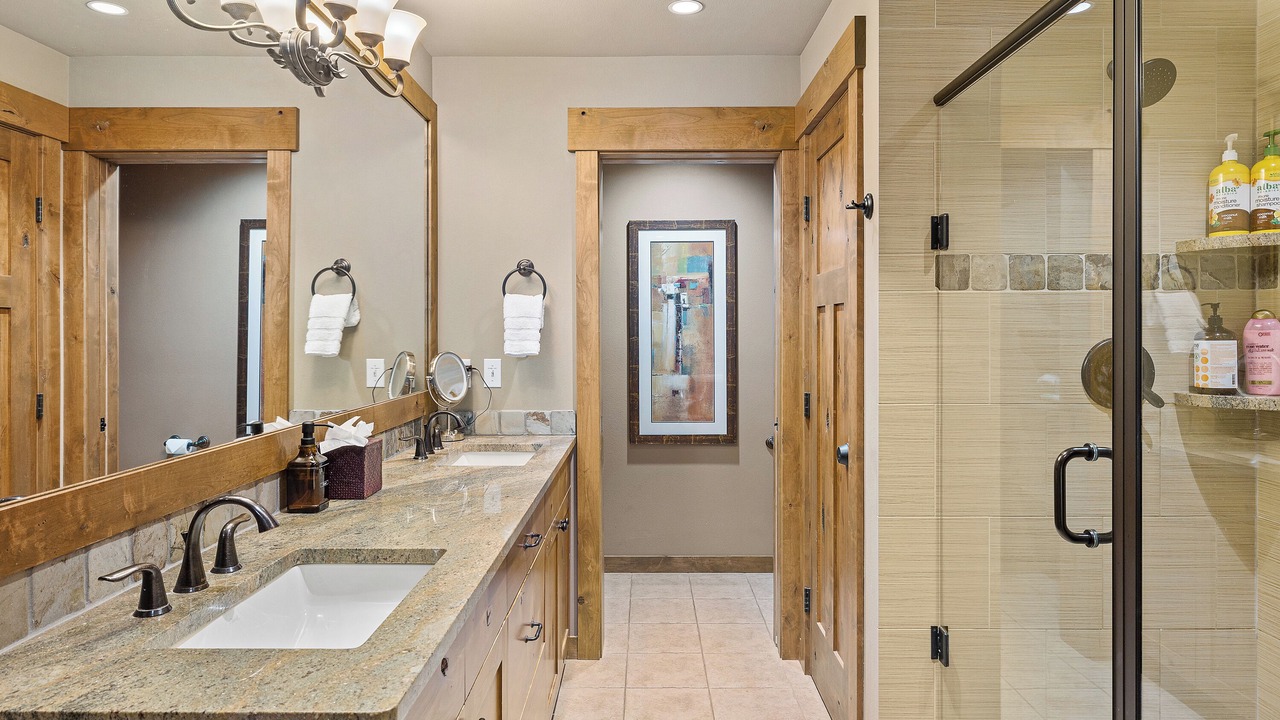 Photo of Bathroom in Cle Elum