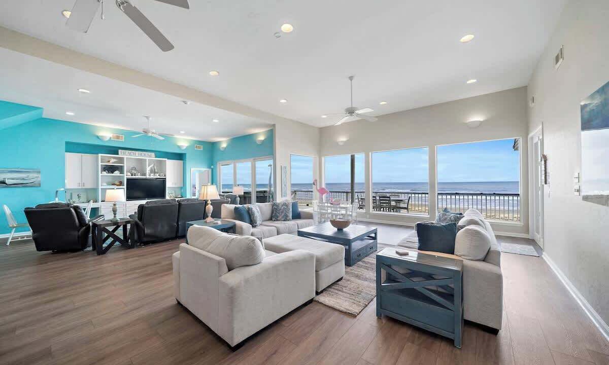Photo of Livingroom in Indian Beach