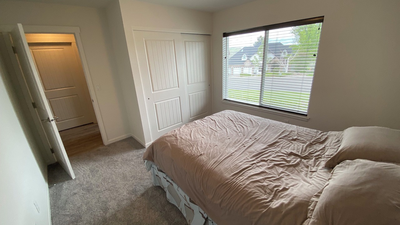 Photo of Bedroom in Clarkston Heights-Vineland