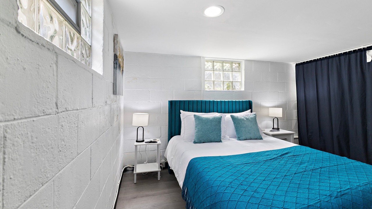 Photo of Bedroom in Speedway