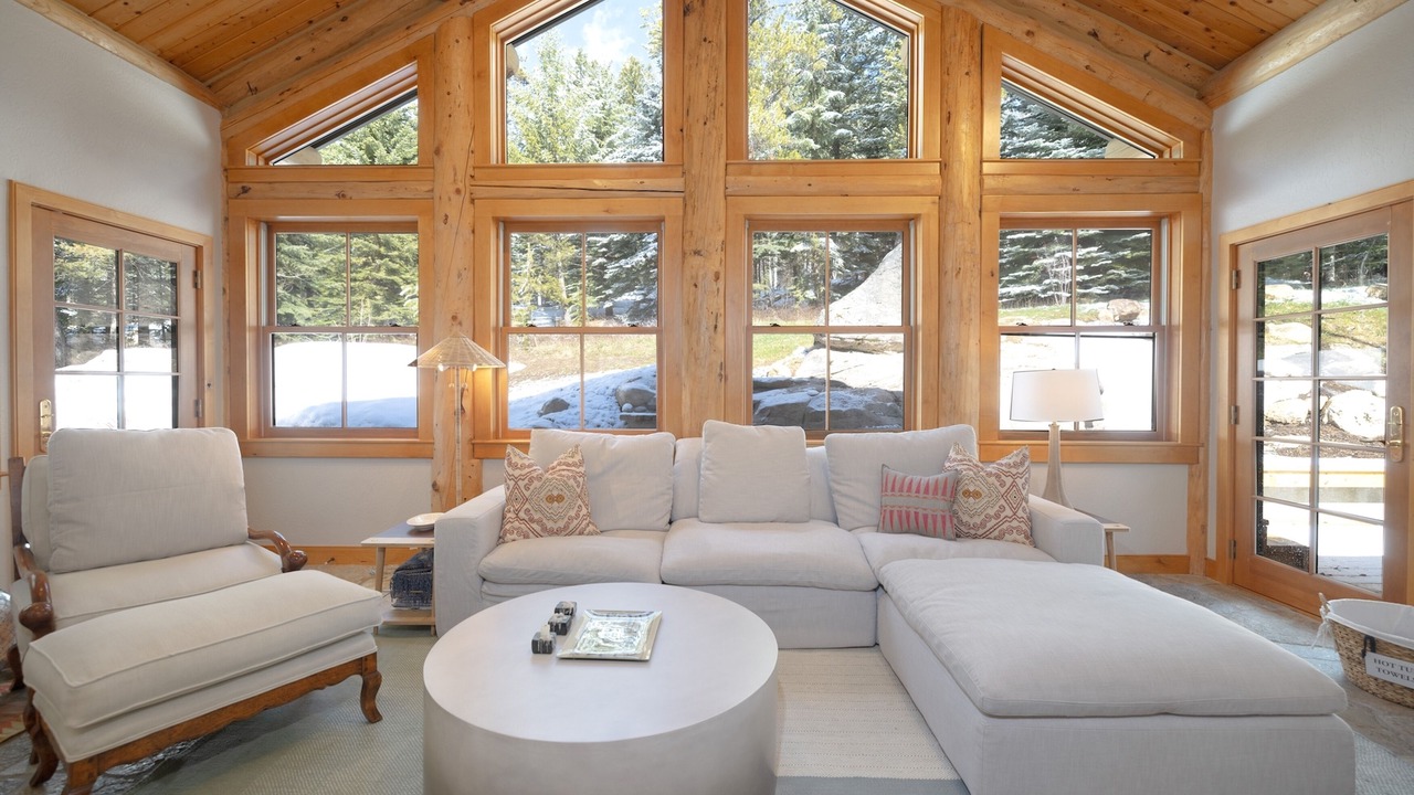 Photo of Livingroom in Granite Ridge