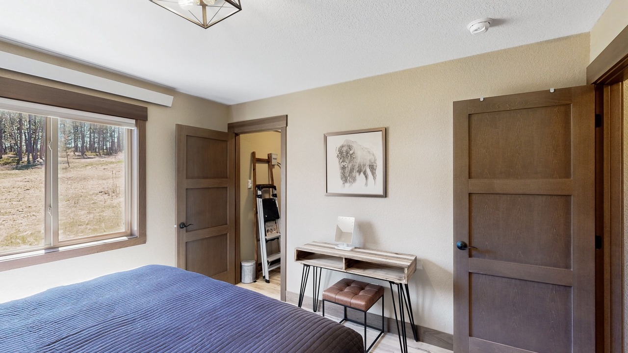 Photo of Bedroom in Sturgis