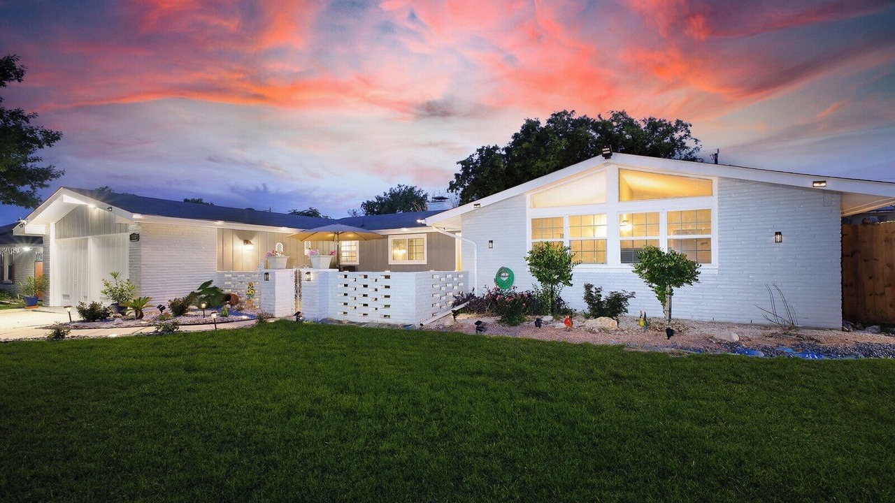 Photo of Outdoor in Southside
