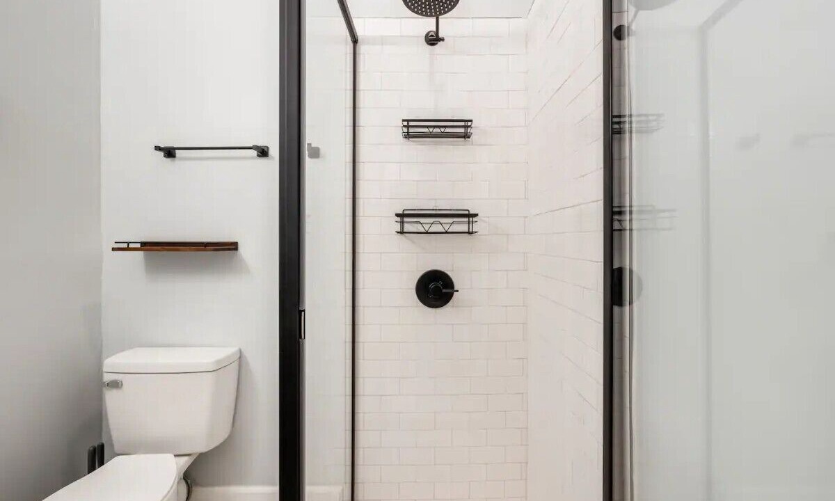 Photo of Bathroom in Olde Towne East