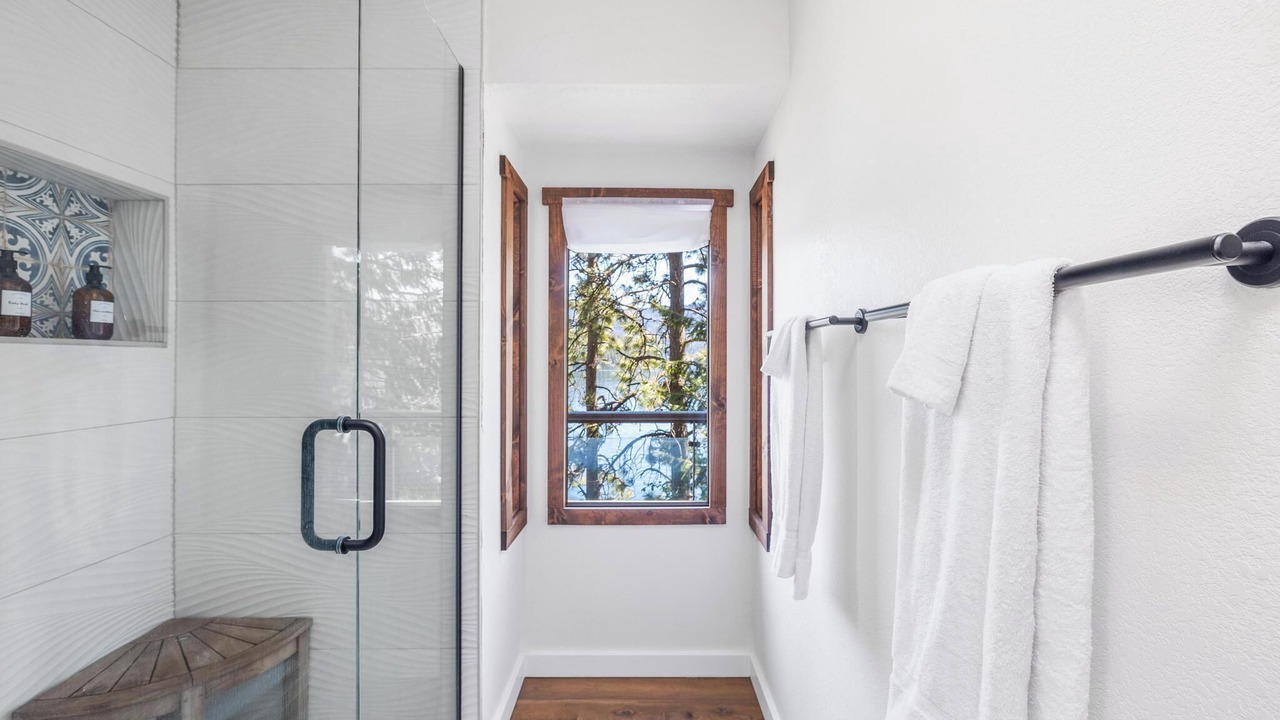 Photo of Bathroom in Hayden Lake