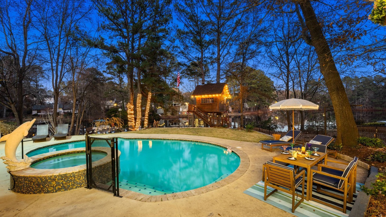 Photo of Outdoor in Lilburn