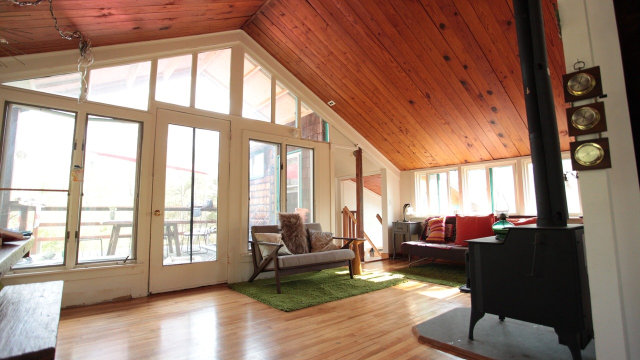Photo of Livingroom in Kerhonkson