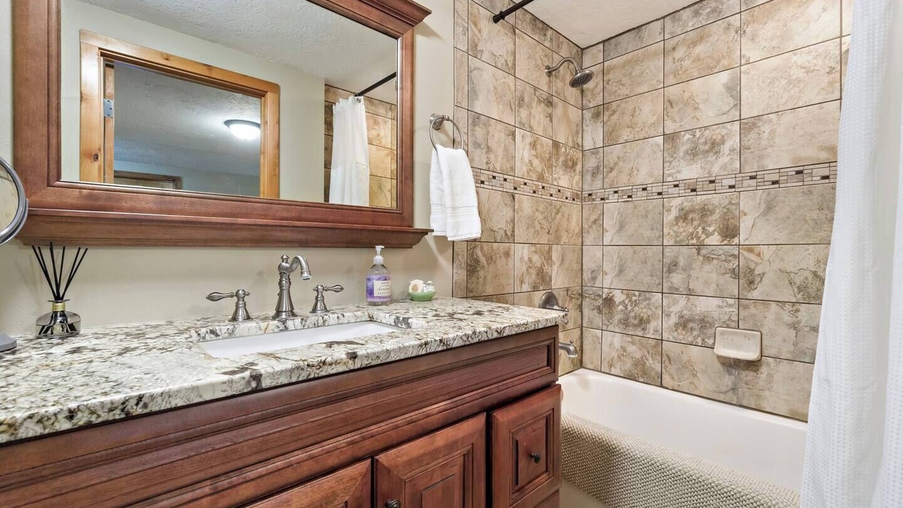 Photo of Bathroom in Worley