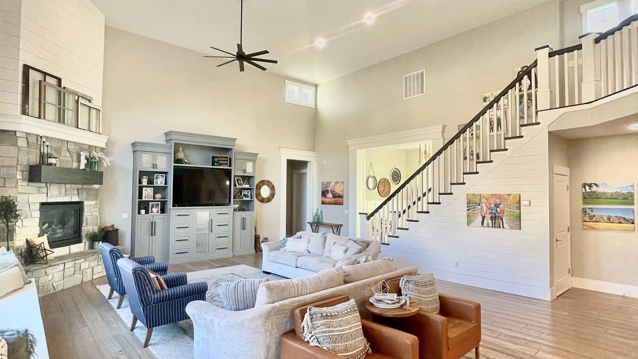 Photo of Livingroom in Mapleton