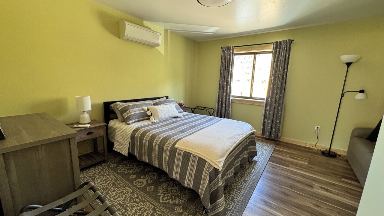Photo of Bedroom in Gardiner