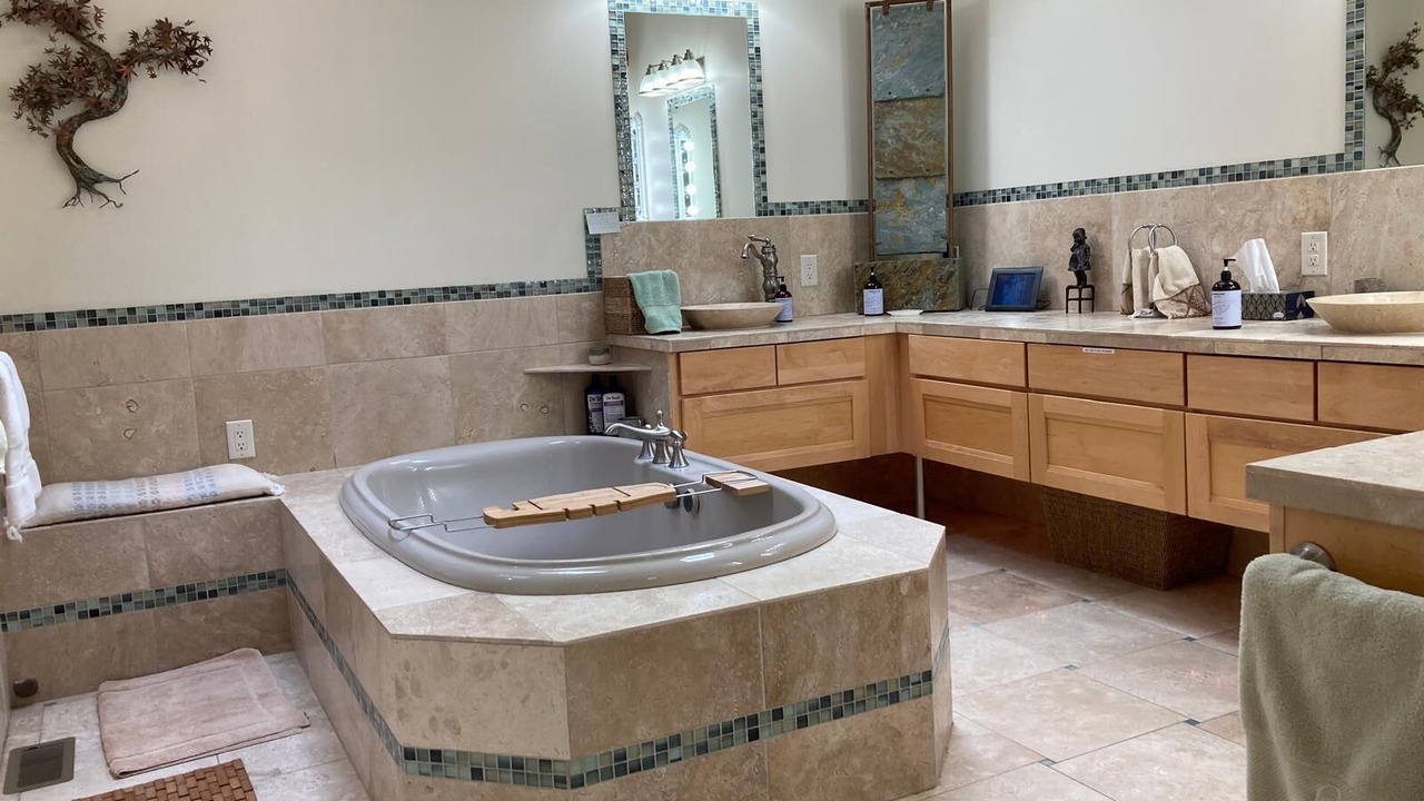 Photo of Bathroom in Noblesville