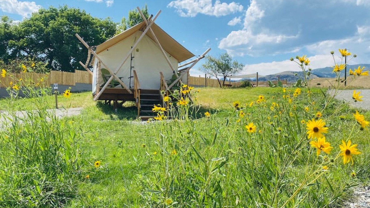 Photo of Outdoor in Emigrant