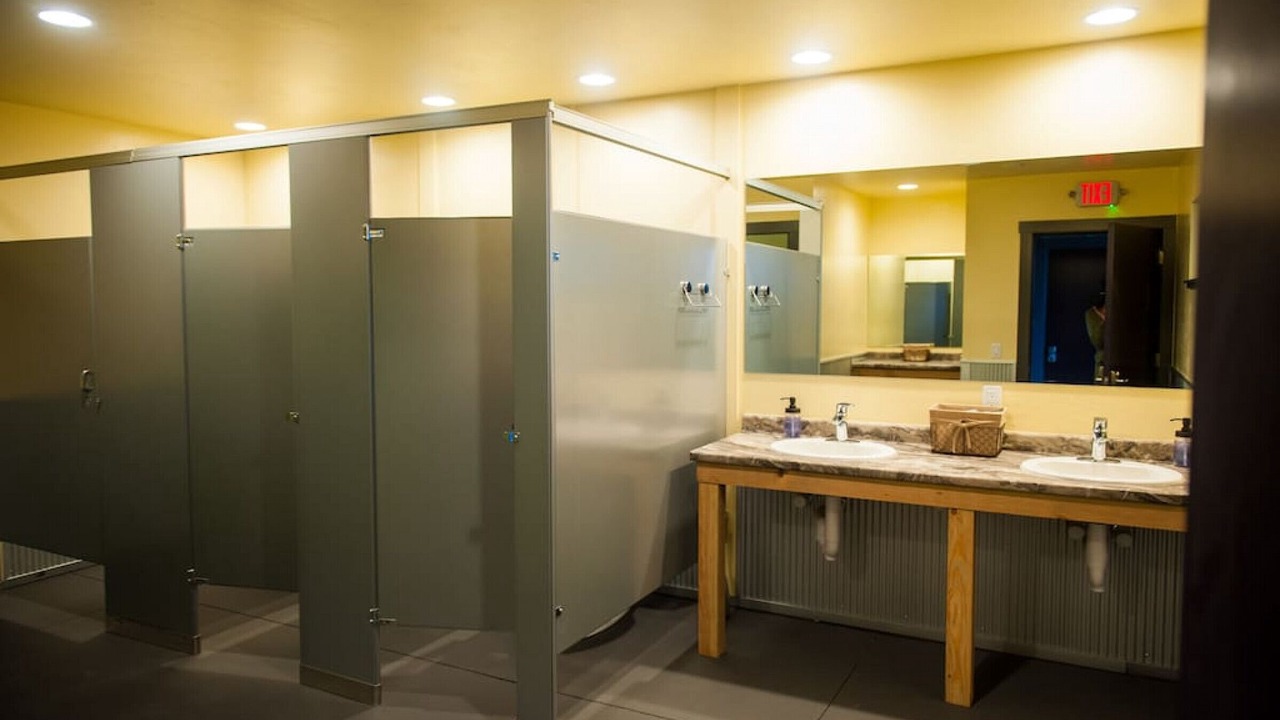 Photo of Bathroom in Emigrant