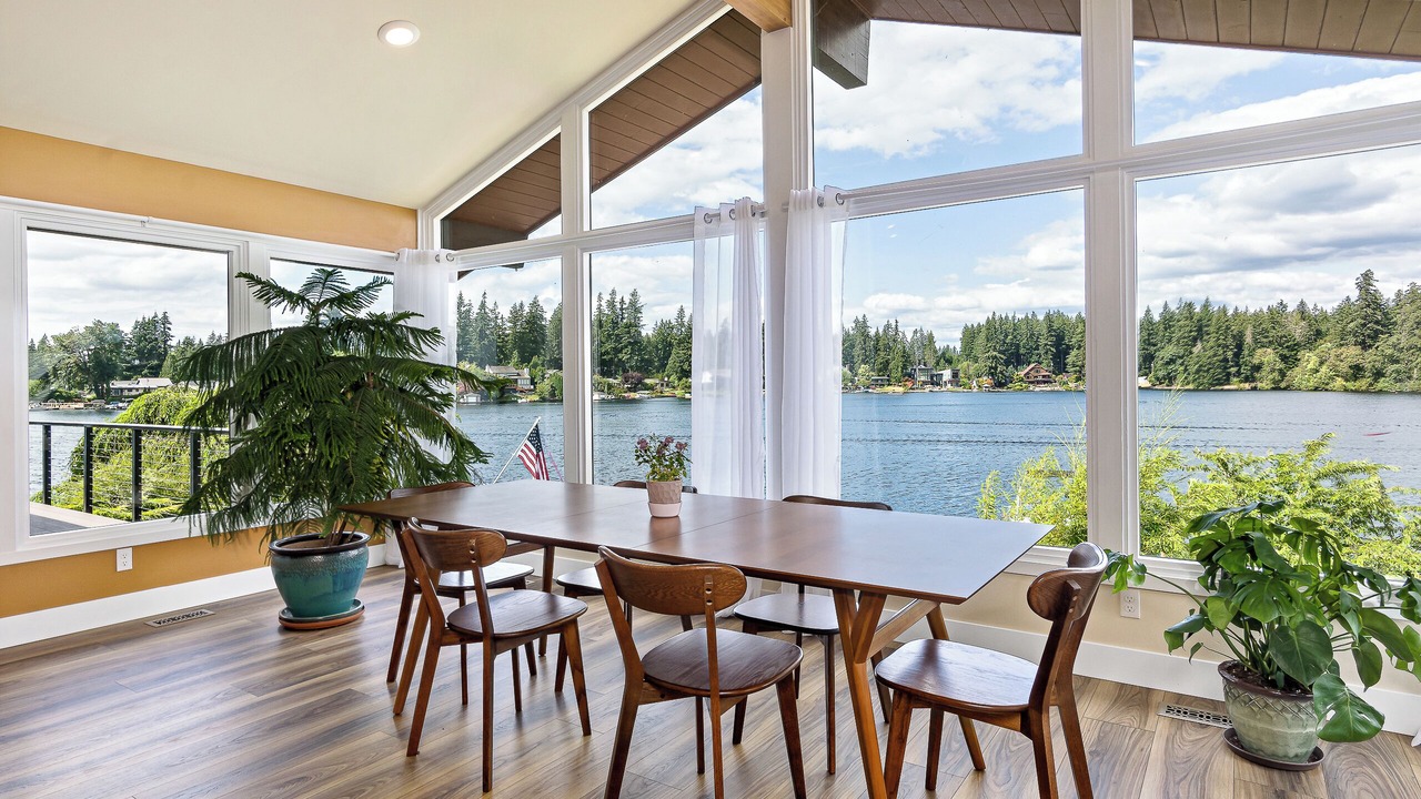 Photo of Outdoor in Lake Morton-Berrydale