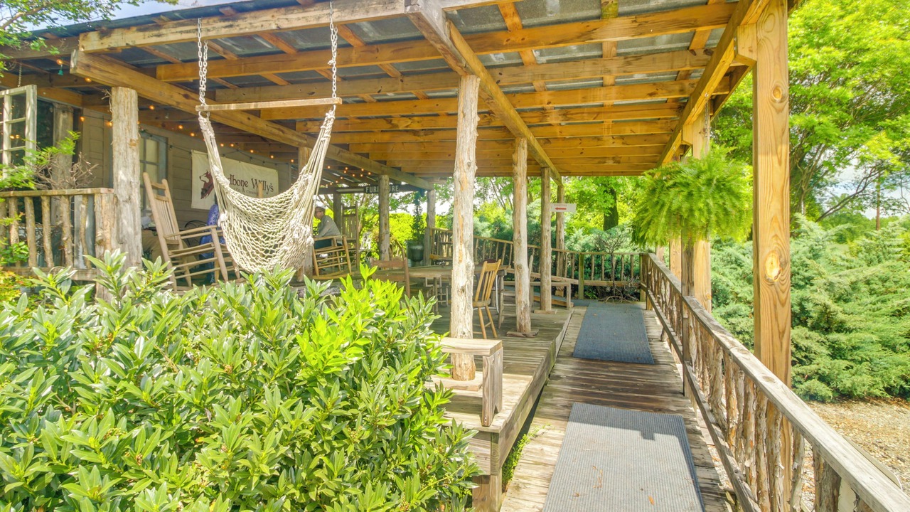 Photo of Patio Balcony in Lawndale