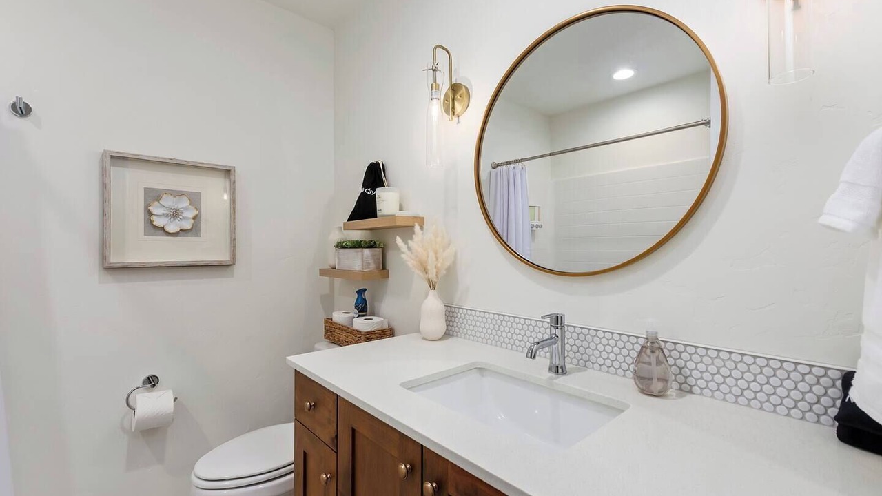 Photo of Bathroom in Southeast Boise
