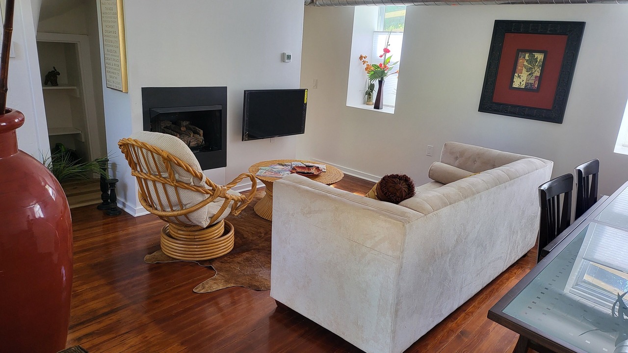 Photo of Livingroom in Conshohocken
