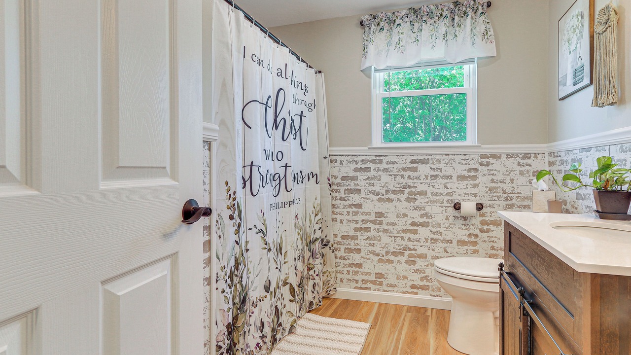Photo of Bathroom in Pleasant Hall