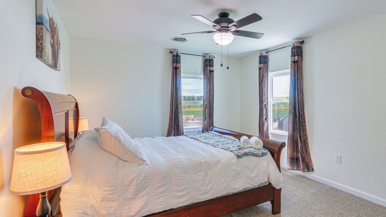 Photo of Bedroom in Pleasant Hall