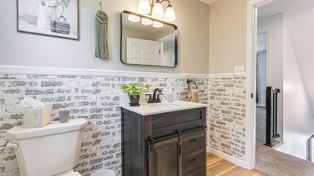 Photo of Bathroom in Pleasant Hall