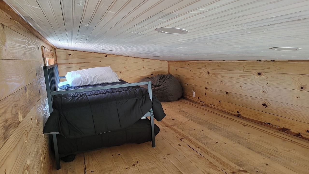 Photo of Bedroom in Hot Springs