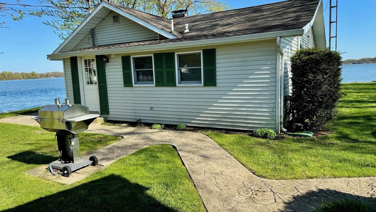 Photo of Outdoor in Lakeview