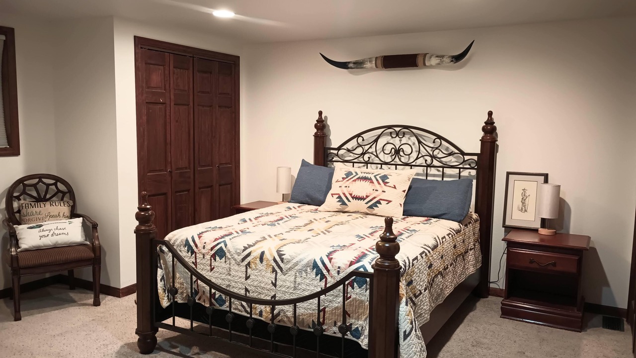 Photo of Bedroom in Moccasin
