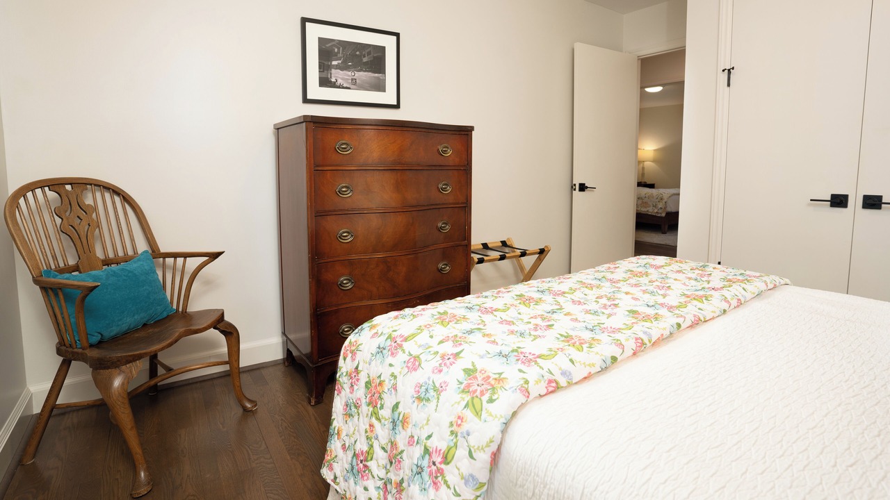 Photo of Bedroom in Green Valley