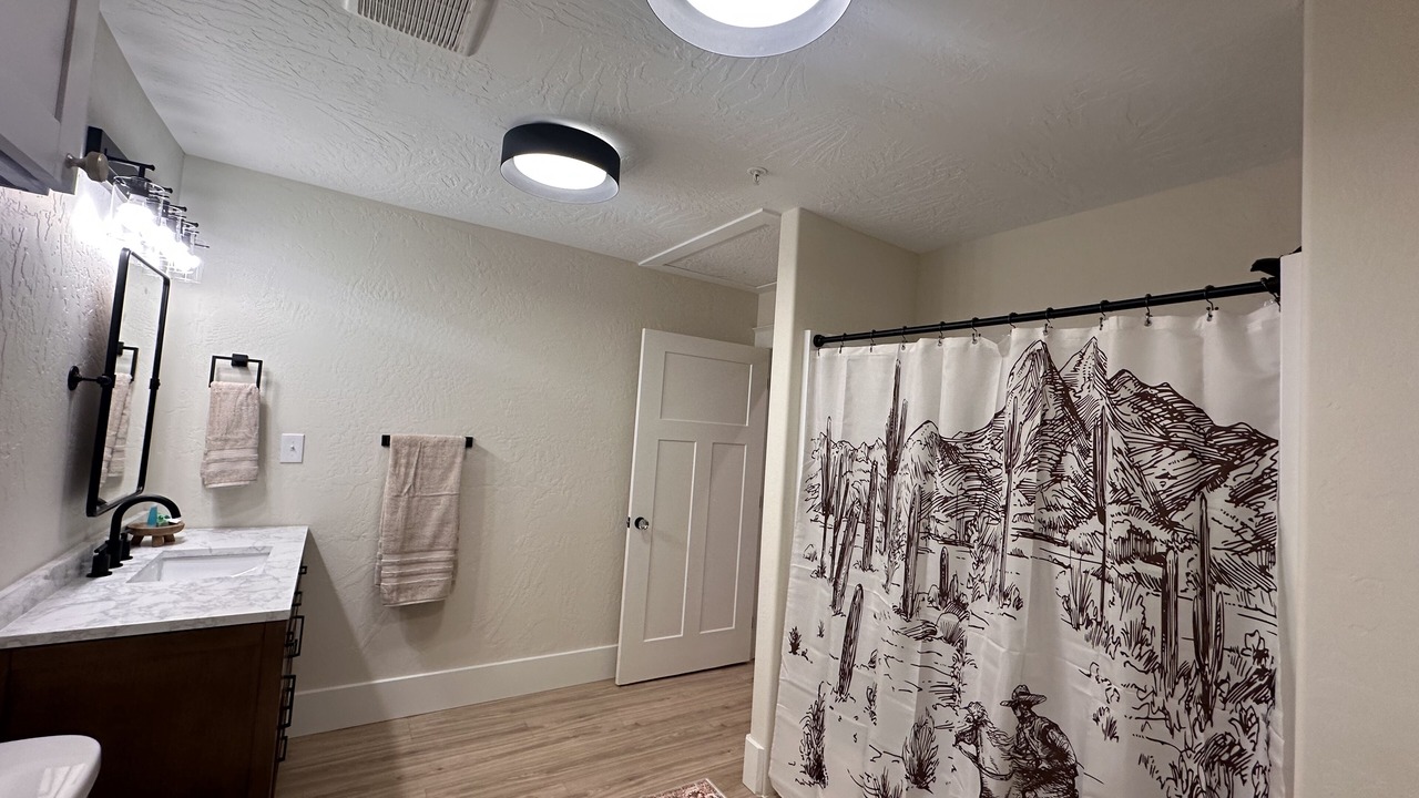 Photo of Bathroom in Frontier