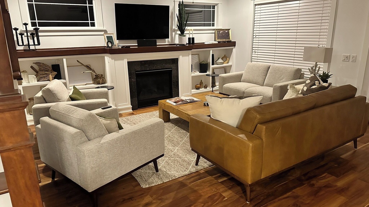 Photo of Livingroom in Marblehead