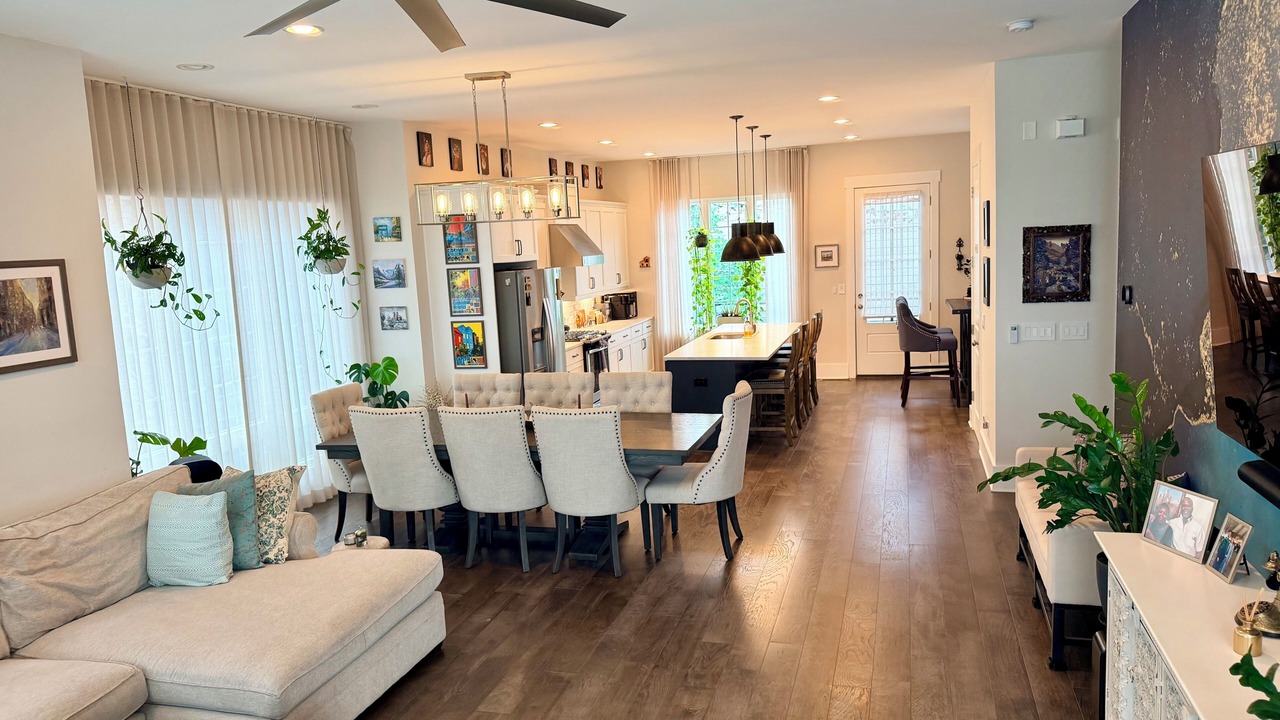 Photo of Livingroom in Castleberry Hill