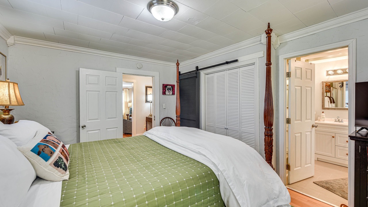Photo of Bedroom in Fort Lawn