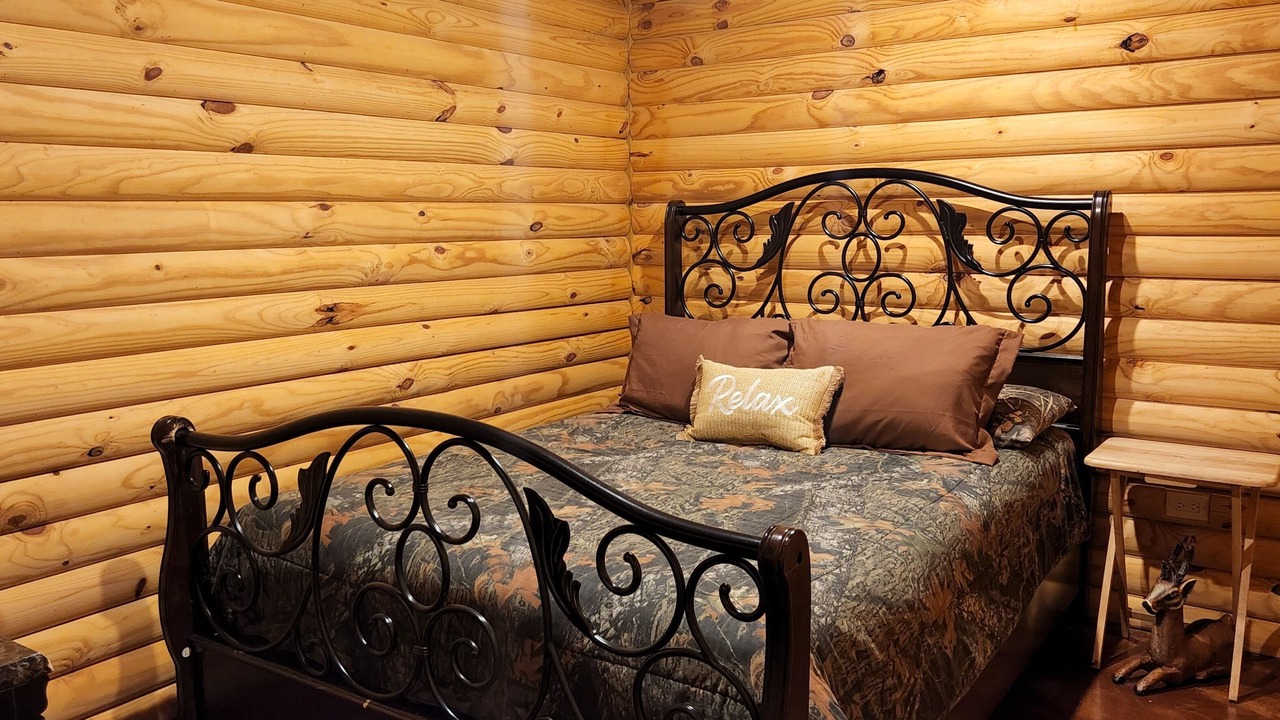Photo of Bedroom in Iuka