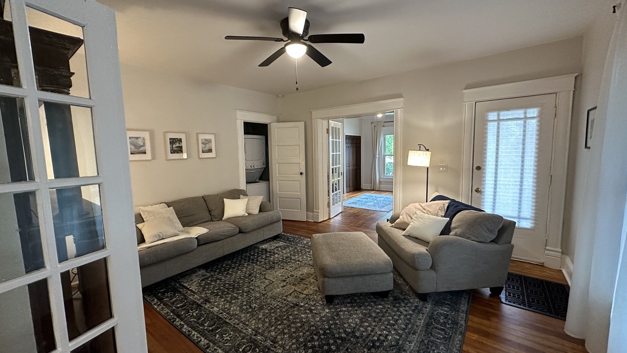 Photo of Livingroom in Springfield