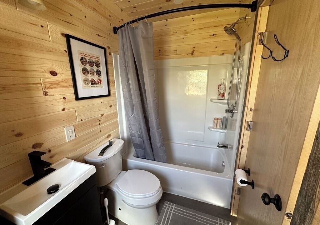 Photo of Bathroom in Babb