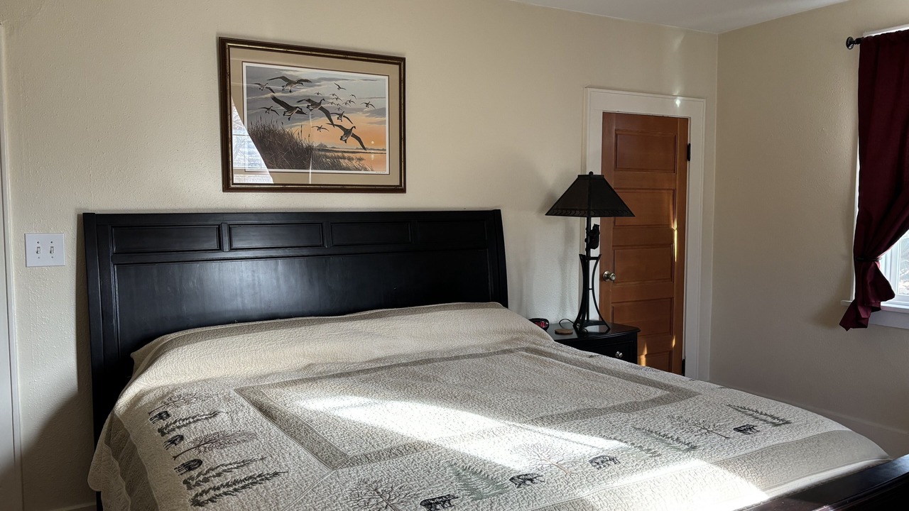Photo of Bedroom in Sweet Grass County