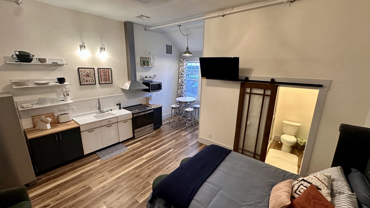 Photo of Bedroom in Frontier