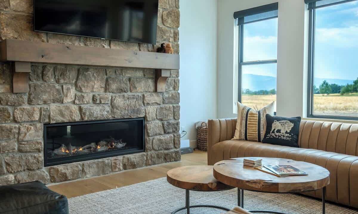 Photo of Livingroom in Victor