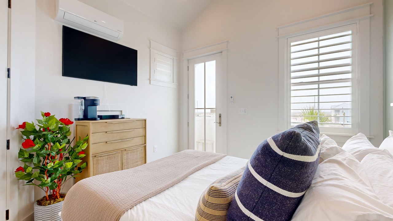 Photo of Bedroom in Port Aransas