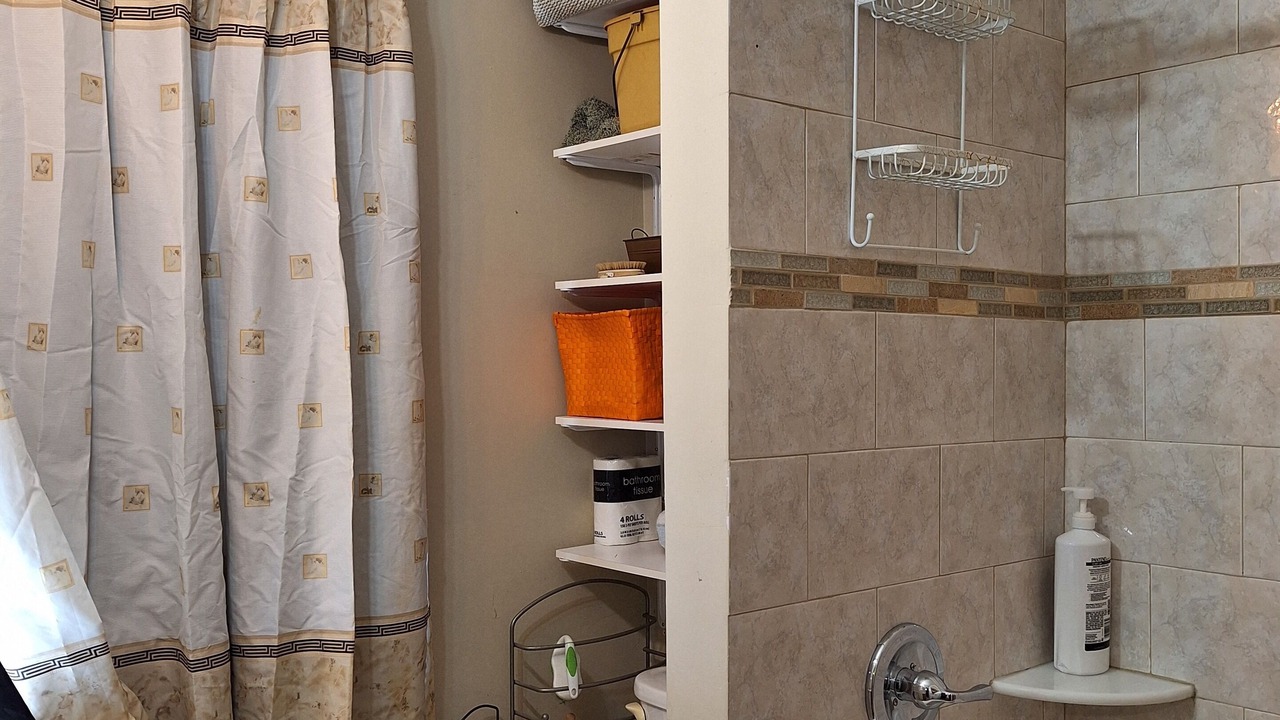 Photo of Bathroom in Petworth