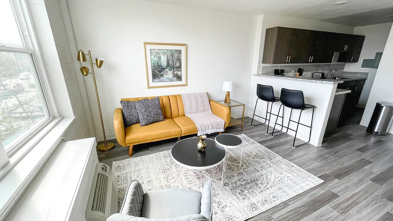 Photo of Livingroom in Corryville