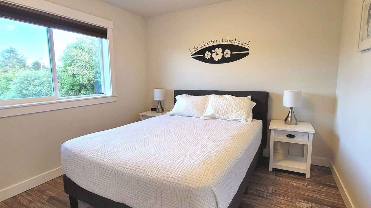 Photo of Bedroom in Pacific Beach