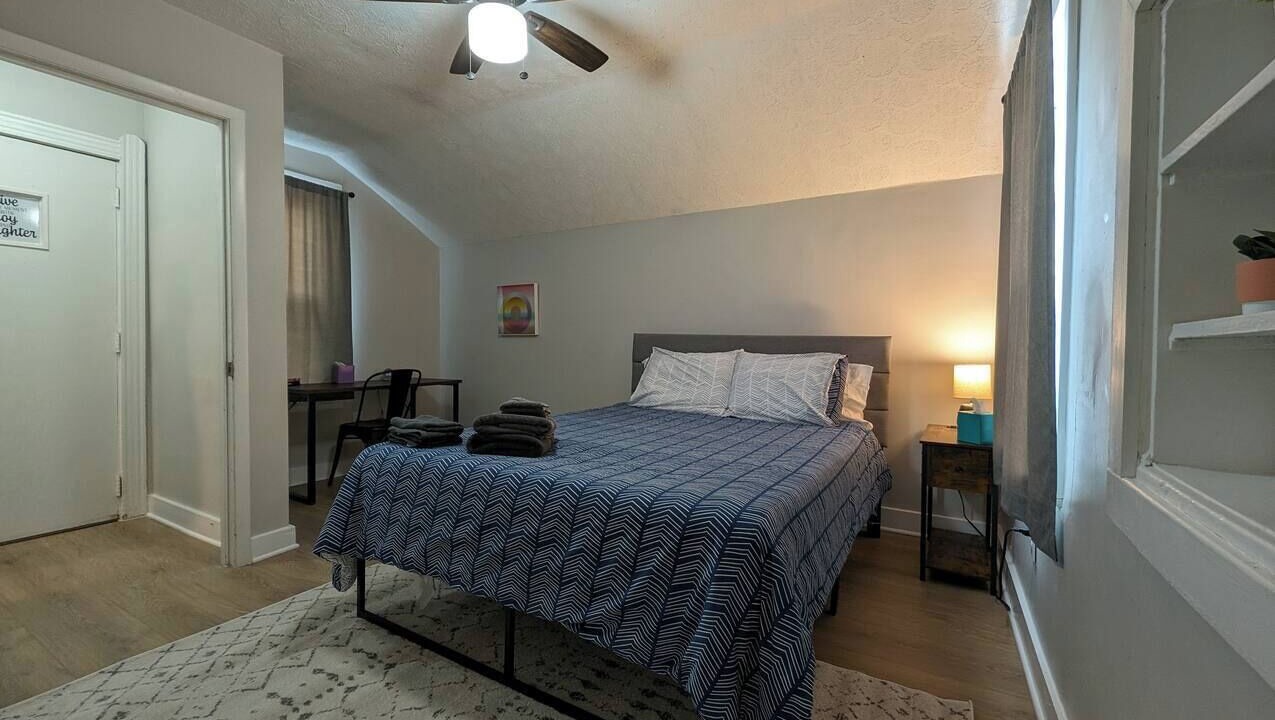 Photo of Bedroom in Ohio City