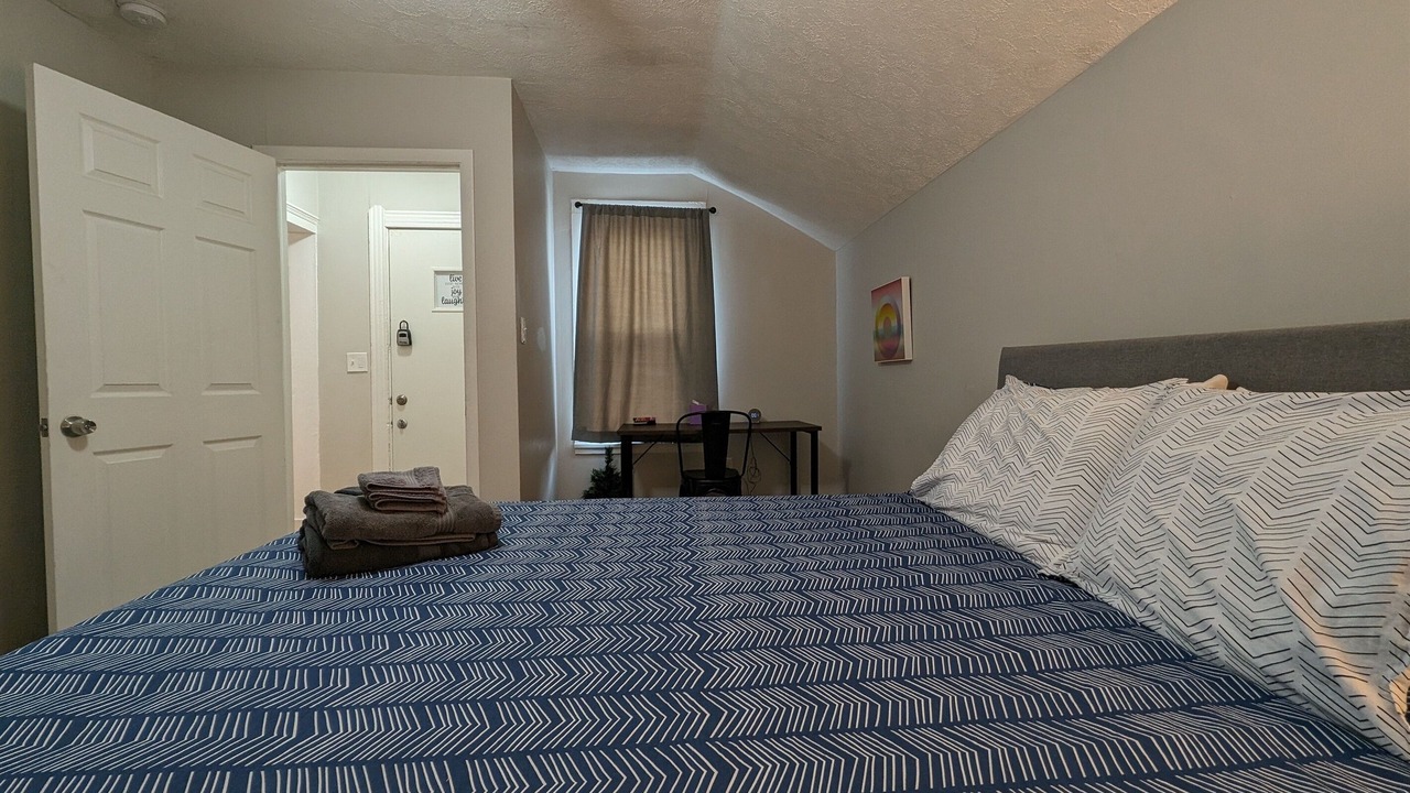 Photo of Bedroom in Ohio City