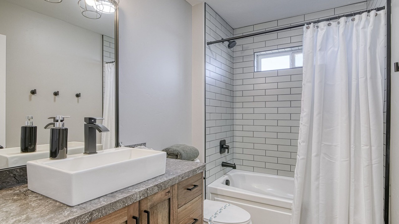 Photo of Bathroom in St. Anthony