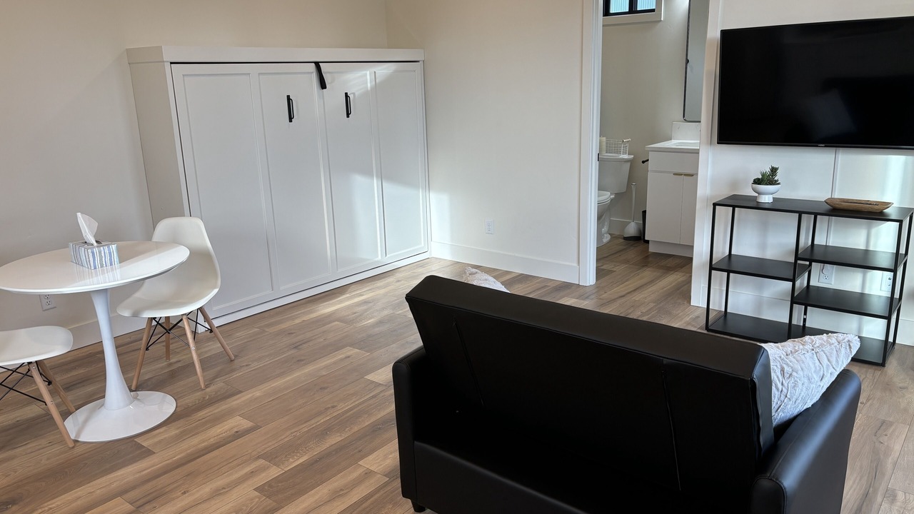 Photo of Livingroom in Redmond